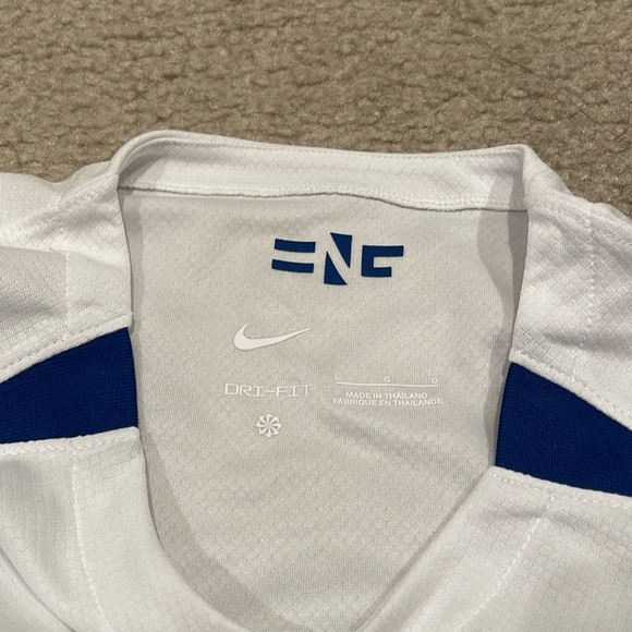Nike England Home Jersey 2023 men size L NWT - Picture 6 of 6